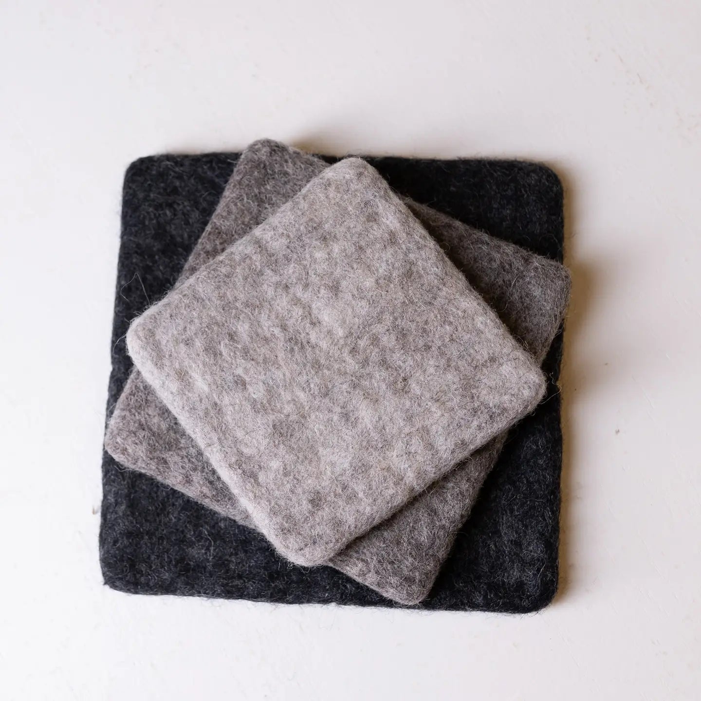 Wool Coaster Set of 3 Dia 5.85"