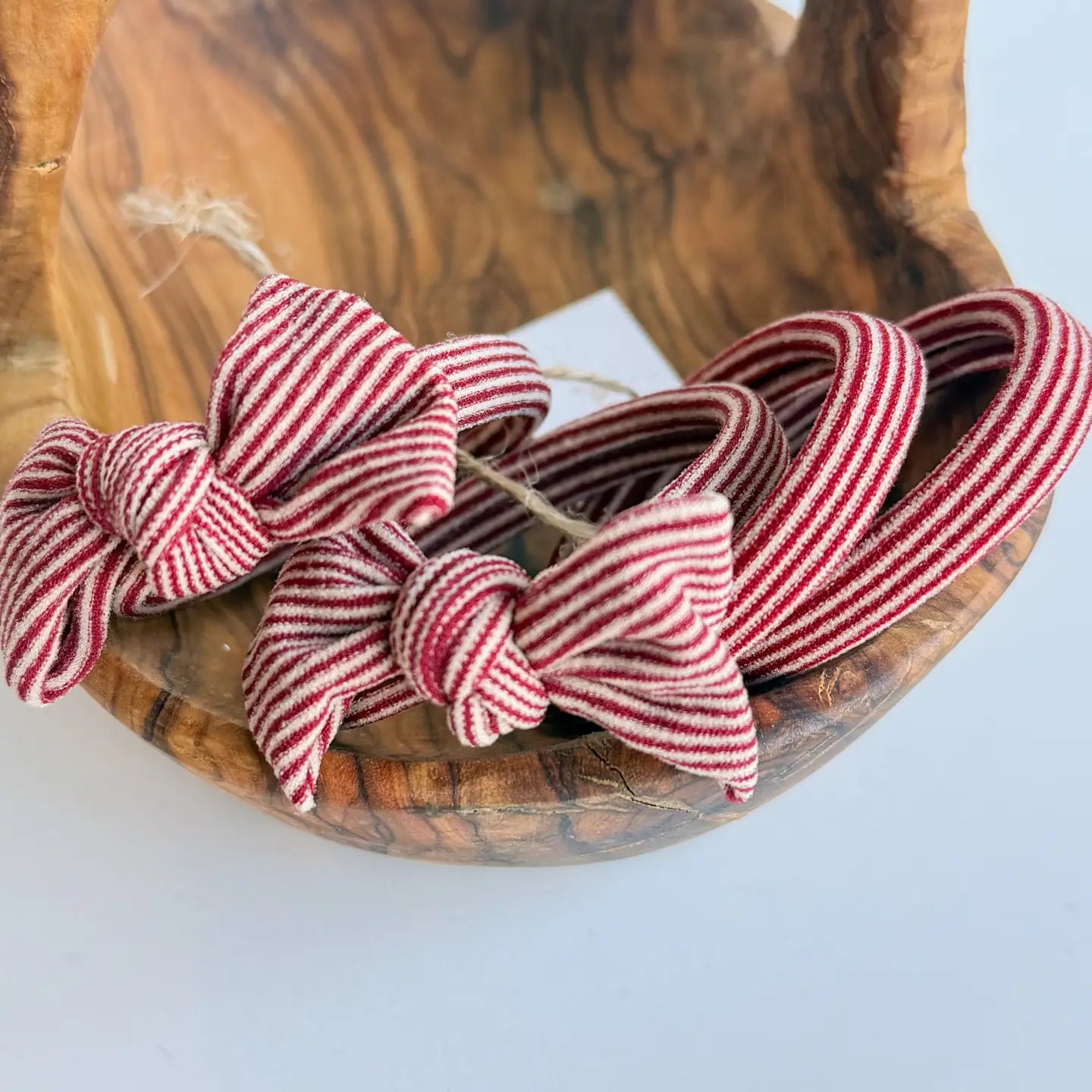 Red Striped Bow Seamless Hair Ties (Set of 4)